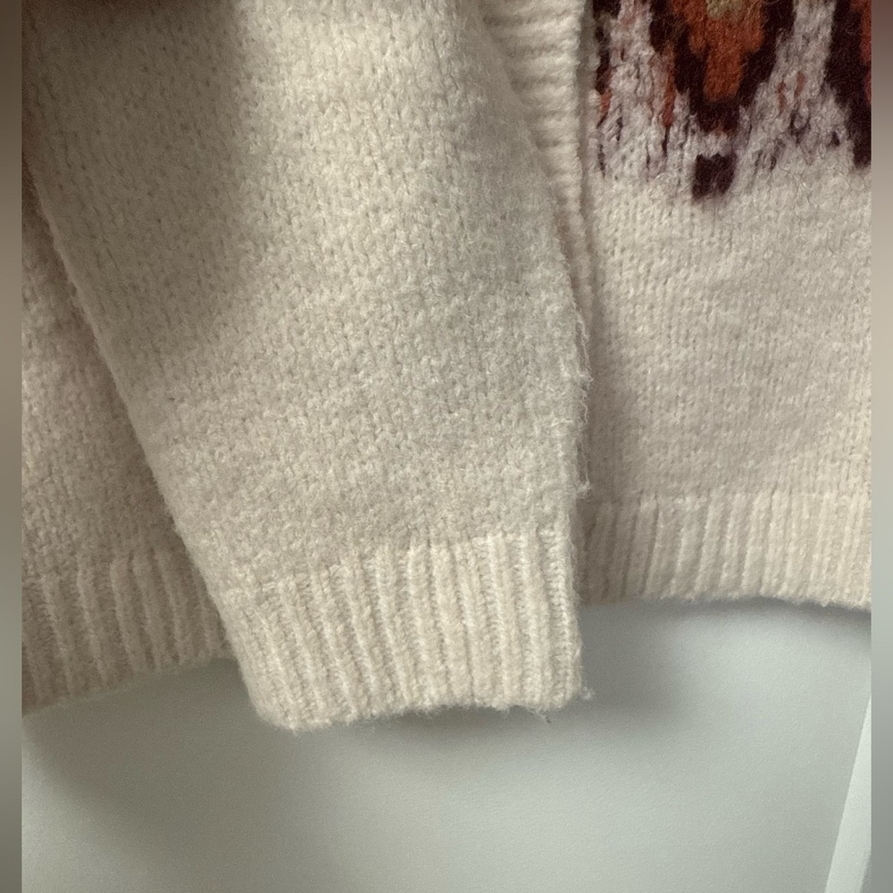 Heartloom Cream and Brown Patterned Cardigan - Picture 5 of 7
